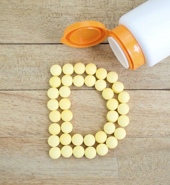 Téměř polovině čechů chybí vitamin D
